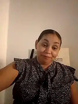 Snapshot of MirandaSoto chatting on 02/17/25, 07:42 MirandaSoto online show from 02/17/25, 07:42