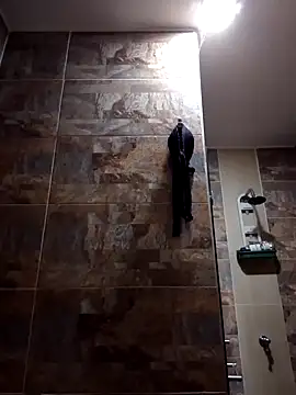 Snapshot of MirandaSoto chatting on 02/21/25, 02:06 MirandaSoto online show from 02/21/25, 02:06