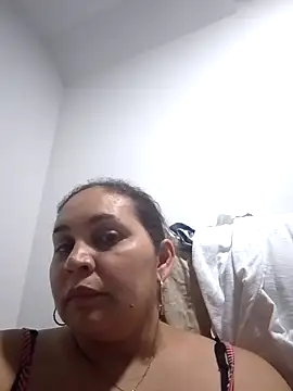 Snapshot of MirandaSoto chatting on 03/13/25, 03:22 MirandaSoto online show from 03/13/25, 03:22