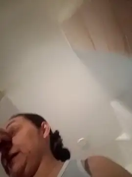 Snapshot of MirandaSoto chatting on 02/08/26, 04:21 MirandaSoto online show from 02/08/26, 04:21