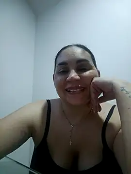 Snapshot of MirandaSoto chatting on 02/20/26, 03:36 MirandaSoto online show from 02/20/26, 03:36