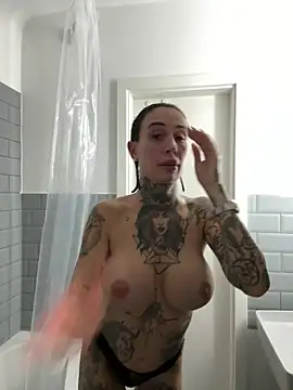 Lxena online show from 12/03/25, 12:07