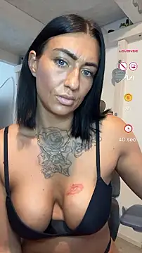 IntiMia online show from 02/25/26, 08:35