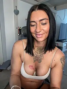 IntiMia online show from 03/04/26, 08:09