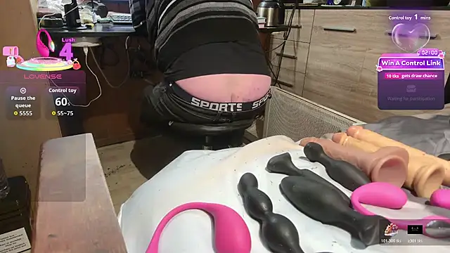 misteryman1956 online show from 02/10/26, 08:02