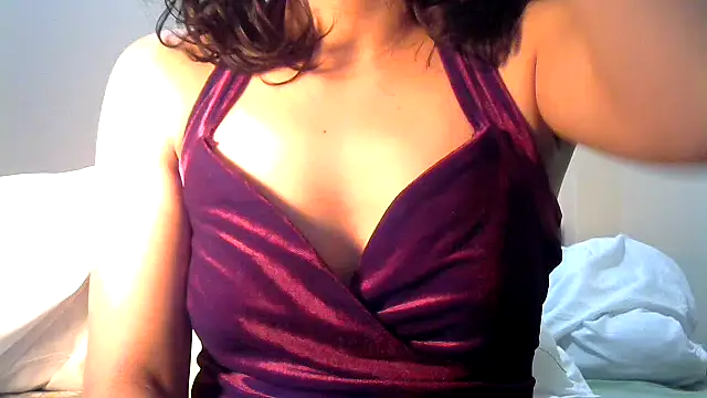 Snapshot of phuljhadi chatting on 12/27/24, 04:43 phuljhadi online show from 12/27/24, 04:43