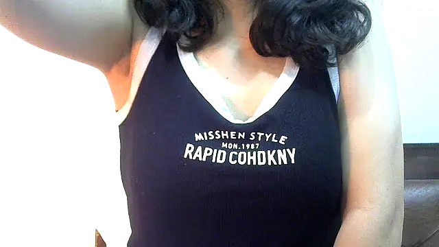 Snapshot of phuljhadi chatting on 03/19/25, 08:11 phuljhadi online show from 03/19/25, 08:11