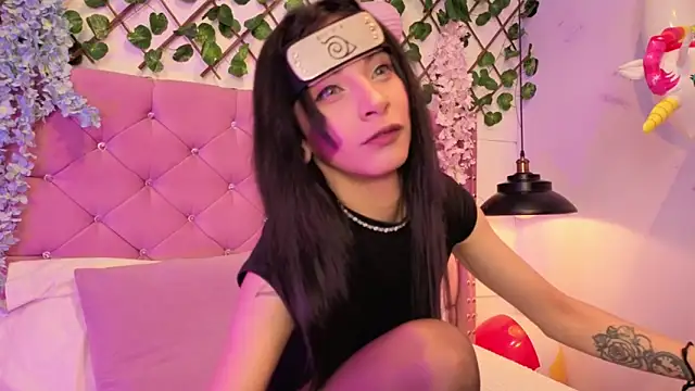 lauren evans96 online show from 10/31/25, 04:13