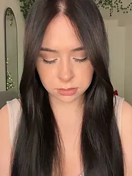  SweetCandyy online show from 12/17/25, 08:26