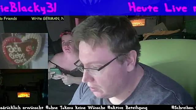 Snapshot of der_alex38 chatting on 03/08/25, 09:18 der alex38 online show from 03/08/25, 09:18