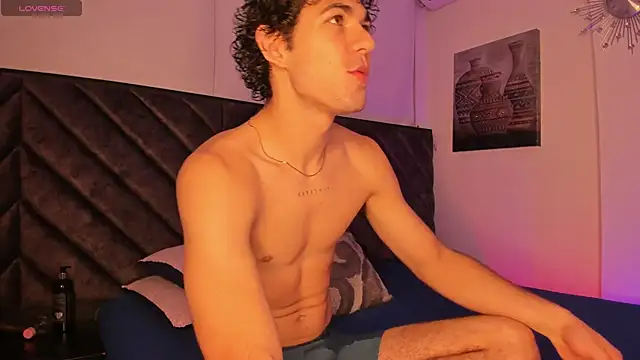 Luca ferrer  online show from 12/13/24, 05:16