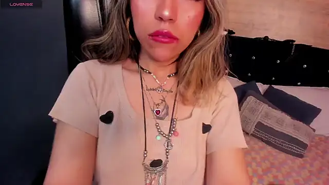 delilah fix online show from 01/26/25, 04:41