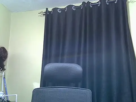 Horny-slut  online show from 11/05/25, 03:12