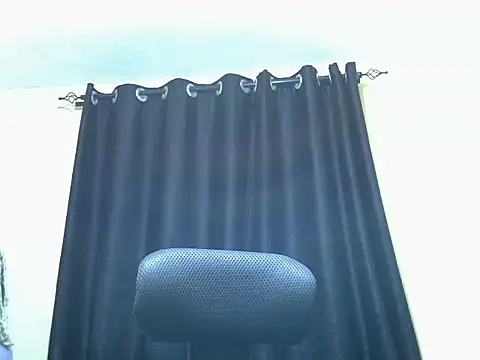 Horny-slut  online show from 11/14/25, 05:33