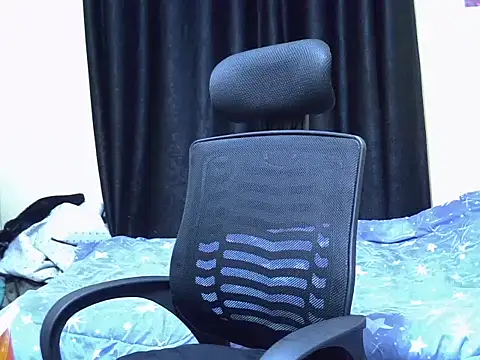 Horny-slut  online show from 01/16/26, 03:54