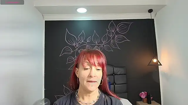 Snapshot of NatashaMason_ chatting on 11/03/25, 11:55 NatashaMason online show from 11/03/25, 11:55