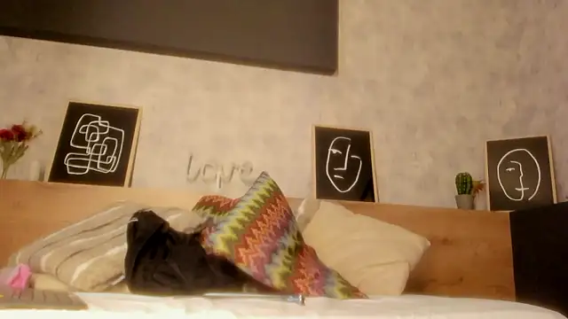 Snapshot of karina_gomez_18 chatting on 03/01/26, 11:34 karina gomez 18 online show from 03/01/26, 11:34