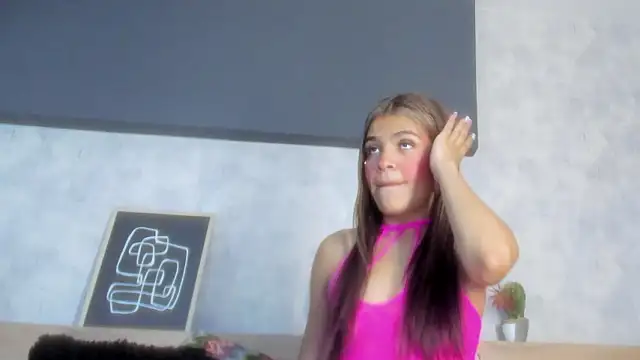 karina gomez 18 online show from 03/10/26, 11:37