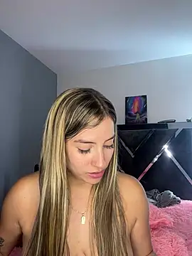 Issabela G1 online show from 03/20/25, 07:58