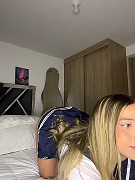 Issabela G1 online show from 02/11/26, 02:05