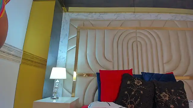 Bylie Hills online show from 01/24/25, 04:48