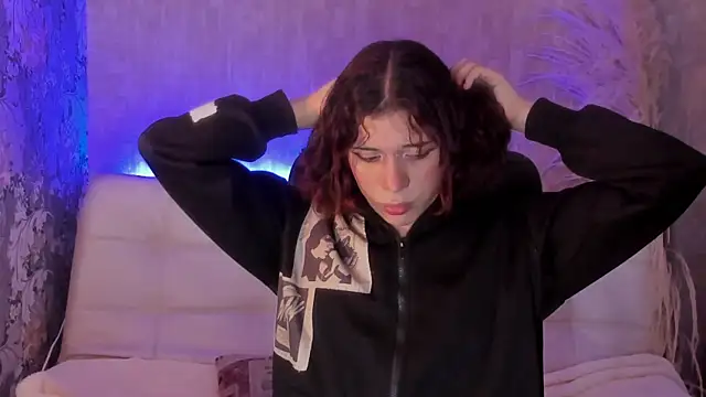 pixy 20 online show from 10/26/25, 04:18