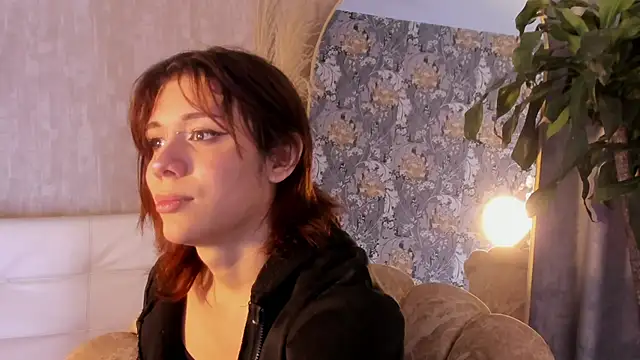 pixy 20 online show from 11/05/25, 03:39