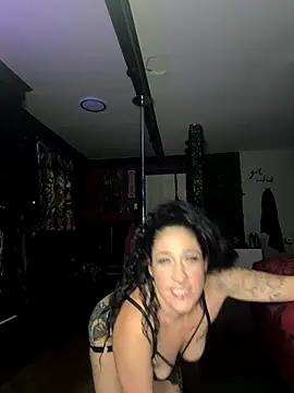 Luluof online show from 09/23/25, 08:39