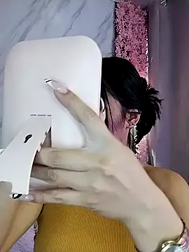 Nanda Vixen online show from 09/24/25, 10:35