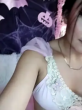 Nanda Vixen online show from 10/15/25, 03:28