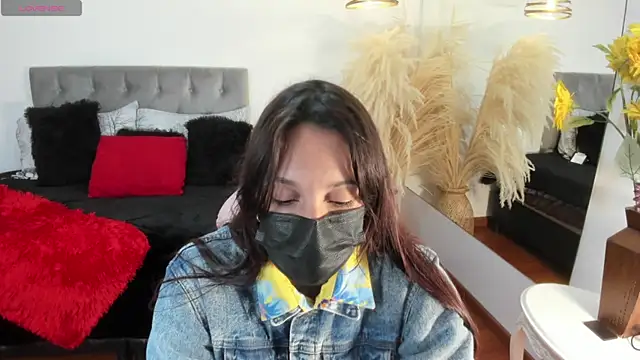 Nami sunny online show from 01/13/26, 07:08