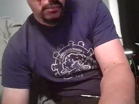 Snapshot of Curved4Pleasure chatting on 04/26/26, 02:53 Curved4Pleasure online show from 04/26/26, 02:53