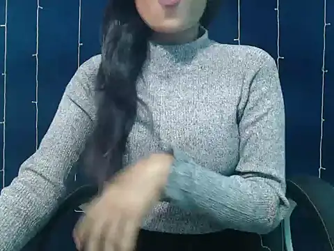 Yashi online show from 11/17/25, 02:45