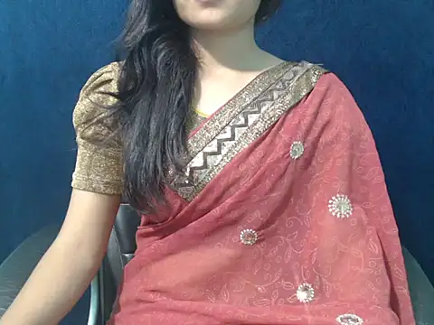 Yashi online show from 11/18/25, 12:53