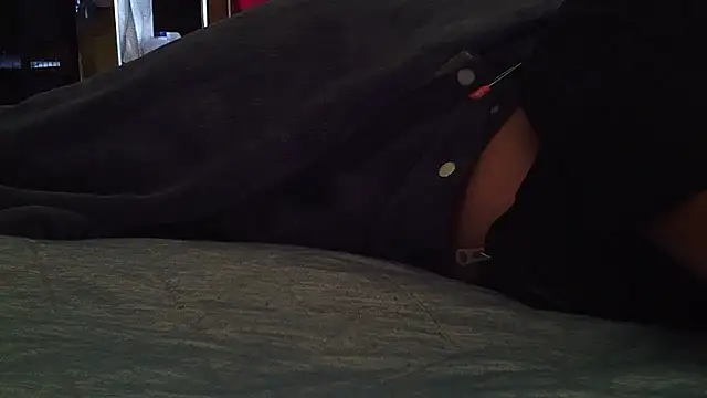 qoooqing67 online show from 11/04/25, 06:34