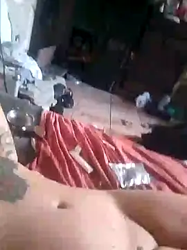 spacegirlll online show from 02/18/25, 10:49