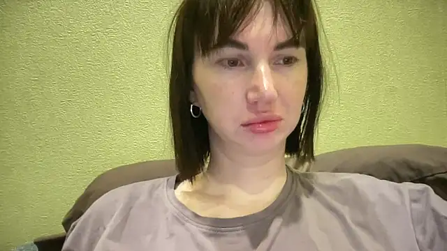 Snapshot of EvilDemon94 chatting on 05/14/26, 04:47 EvilDemon94 online show from 05/14/26, 04:47
