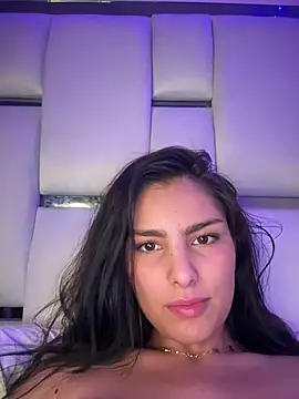 Snapshot of Maddy_Rouse_ chatting on 01/06/25, 04:47 Maddy Rouse online show from 01/06/25, 04:47