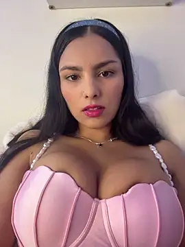 Snapshot of Maddy_Rouse_ chatting on 03/09/25, 02:18 Maddy Rouse online show from 03/09/25, 02:18