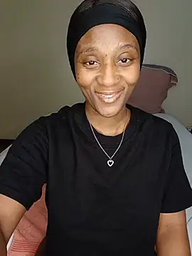 Snapshot of Lucy_Blacksilk chatting on 07/14/26, 09:53 Lucy Blacksilk online show from 07/14/26, 09:53