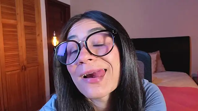 ChloeTurner  online show from 03/24/26, 08:03