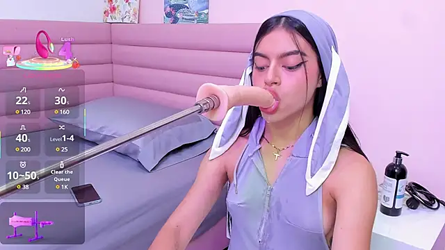 isabella santos1 online show from 02/28/25, 12:42