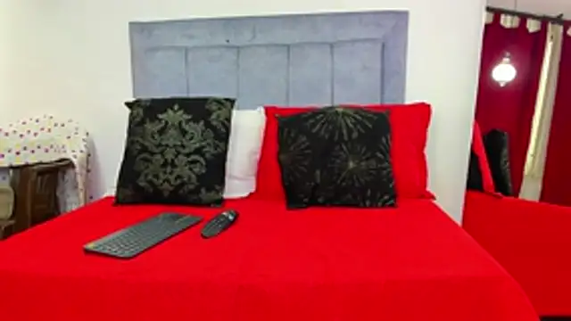 emagarcia online show from 07/12/26, 12:18
