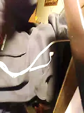 langelul12 online show from 12/04/24, 06:28