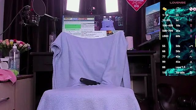 Raissa sky26 online show from 03/01/25, 03:43