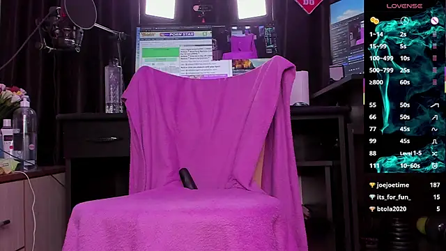 Raissa sky26 online show from 03/17/25, 07:02