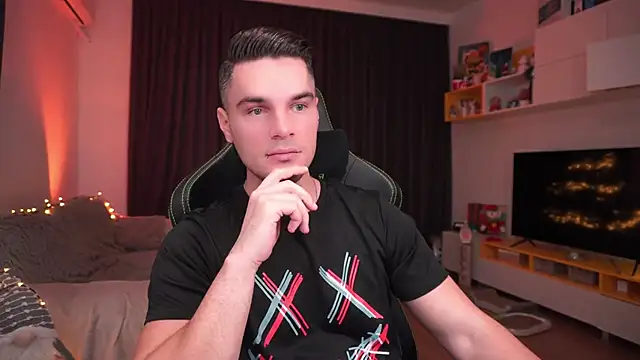 Snapshot of billypassion chatting on 12/04/24, 05:49 billypassion online show from 12/04/24, 05:49