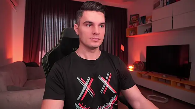 Snapshot of billypassion chatting on 01/18/25, 11:00 billypassion online show from 01/18/25, 11:00