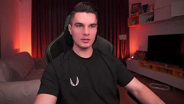 Snapshot of billypassion chatting on 01/22/25, 07:14 billypassion online show from 01/22/25, 07:14