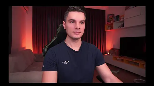 Snapshot of billypassion chatting on 01/27/25, 06:30 billypassion online show from 01/27/25, 06:30